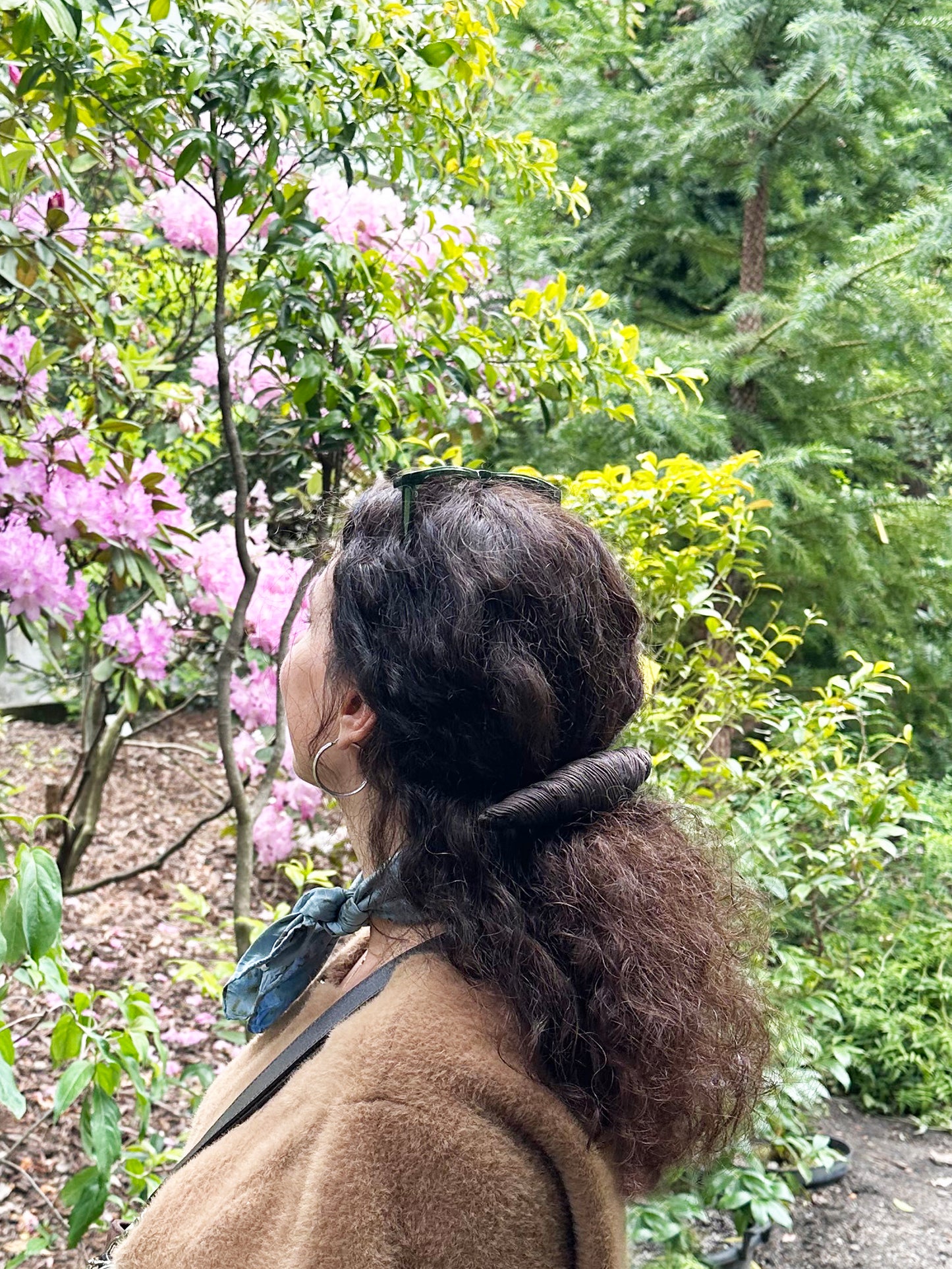 Boogie Bloom, Charcoal Satin Hair Clip