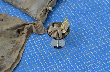 Groovy Vine Splash,  Oyster twisted satin hair clip